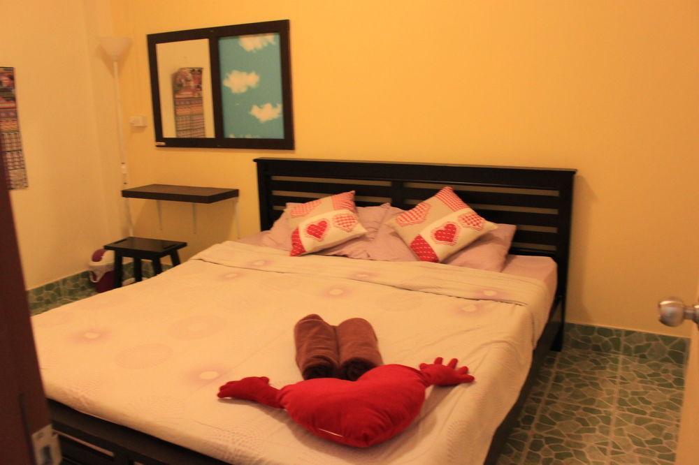 Tid Tarad Hostel หัวหิน ภายนอก รูปภาพ