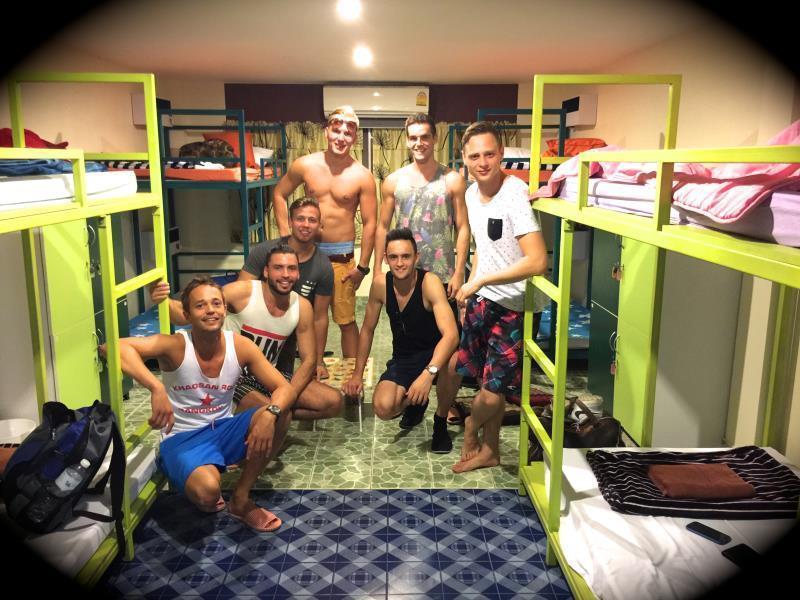 Tid Tarad Hostel หัวหิน ภายนอก รูปภาพ